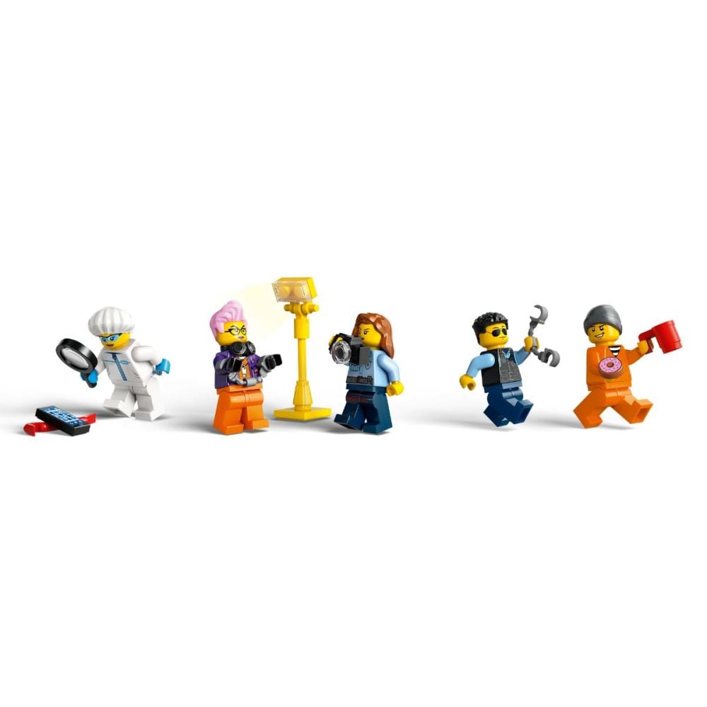 LEGO® City - Камион с мобилна полицейска лаборатория (60418)