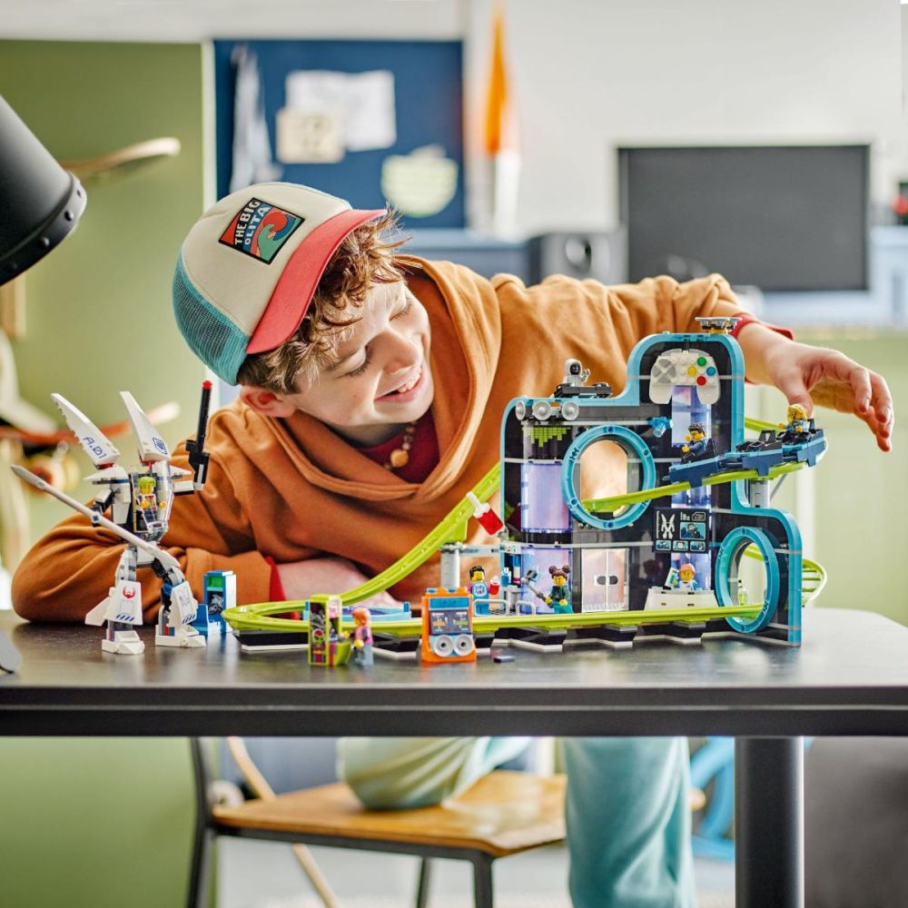 LEGO® City - Увеселителен парк с роботи (60421)