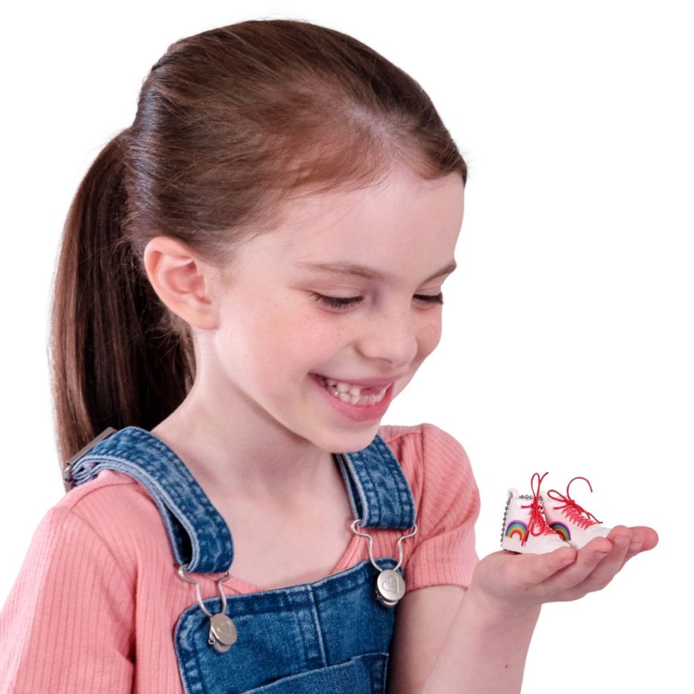 Мини маратонки с 6 изненади, Real Littles, S4