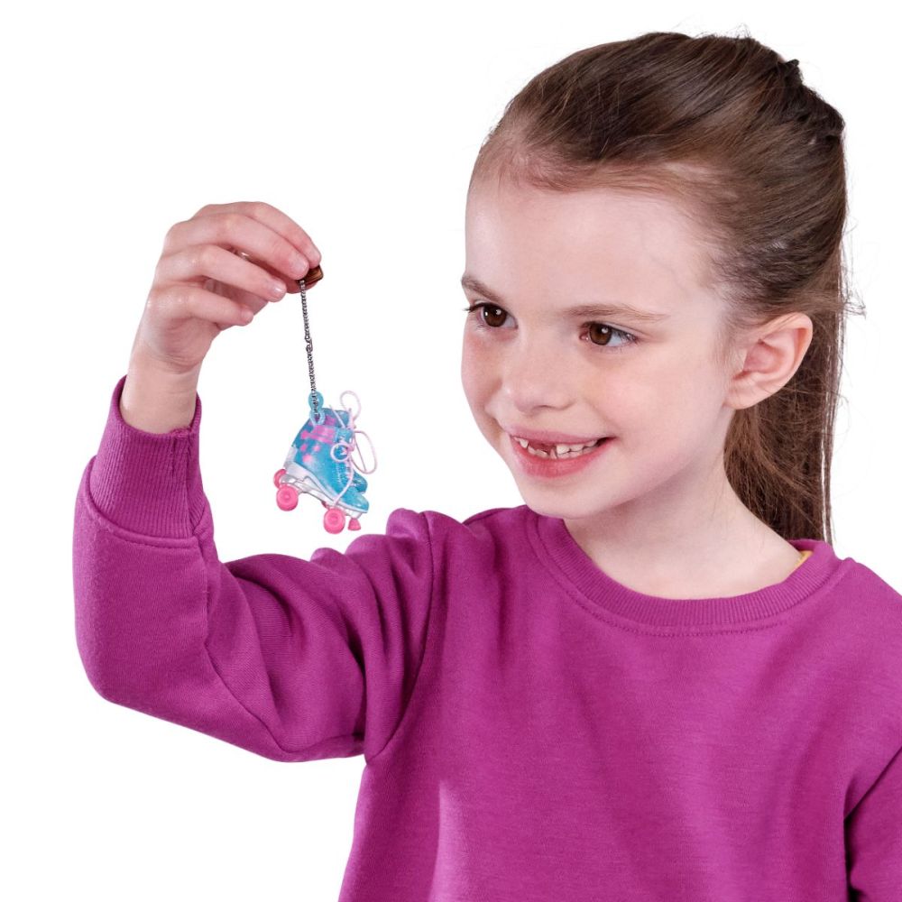 Мини маратонки с 6 изненади, Real Littles, S4