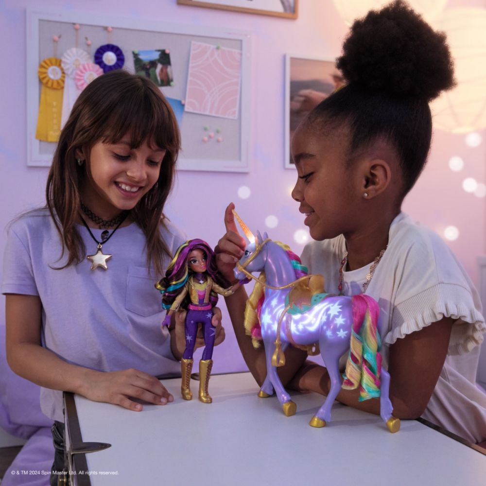 Комплект еднорог Rainbow и кукла Sophia, Unicorn Academy, 6071553