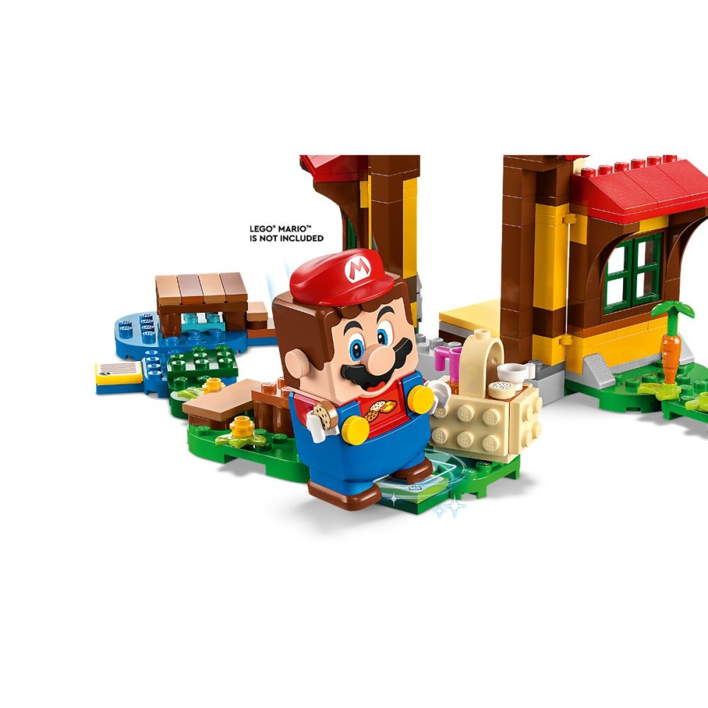 LEGO® Super Mario - Комплект с допълнения Picnic at Mario's House (71422)