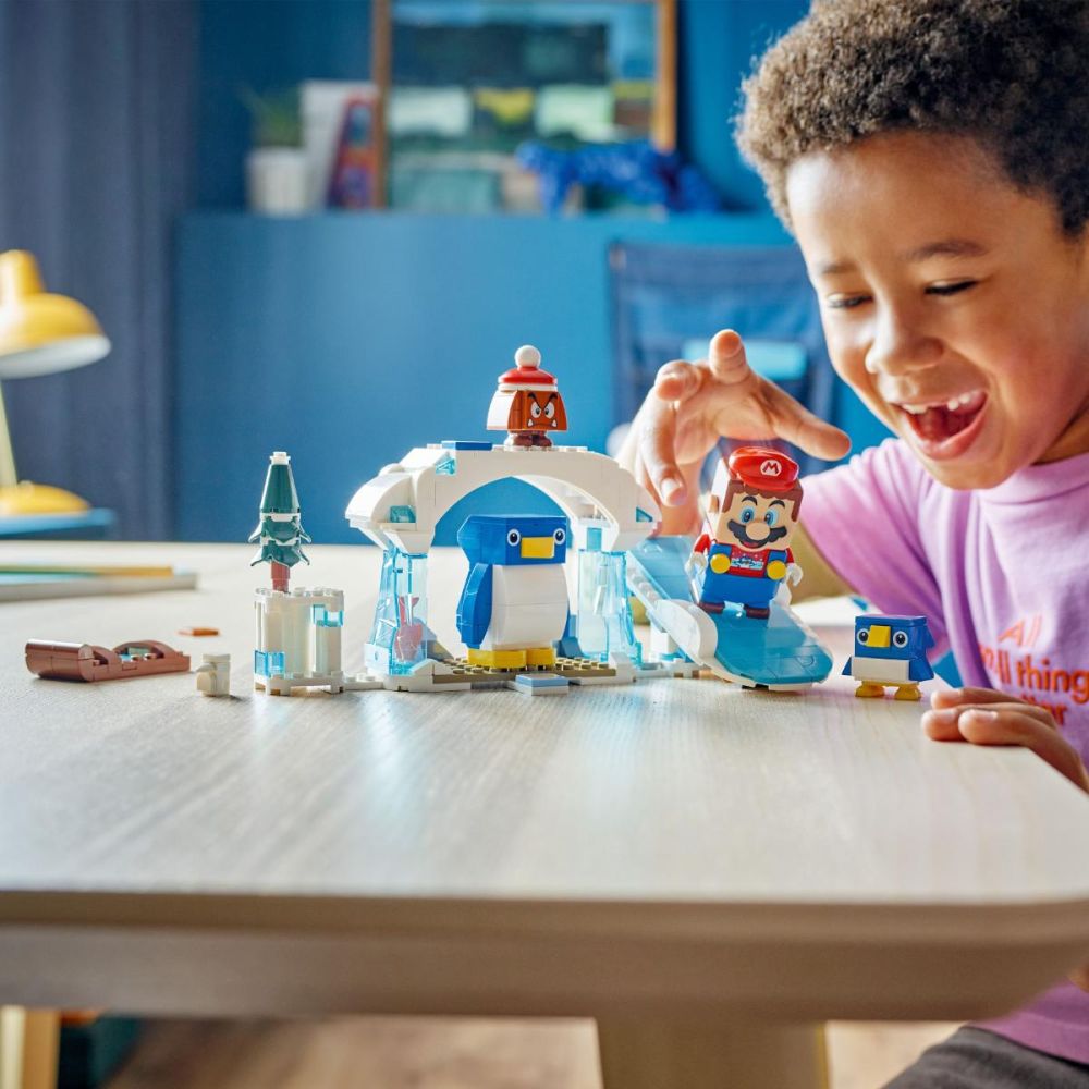 LEGO® Super Mario - Комплект с допълнения penguin Family Snow Adventure (71430)