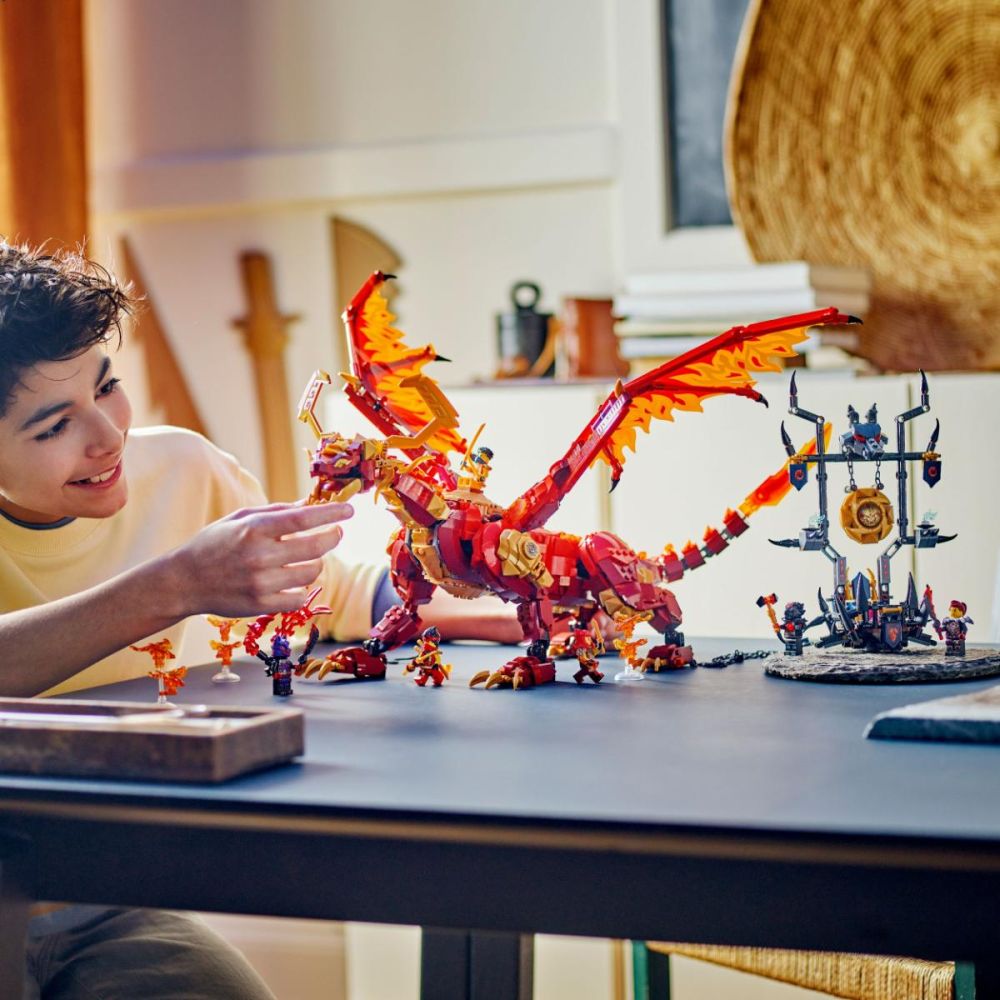LEGO® Ninjago - Дракон източник на движение (71822)