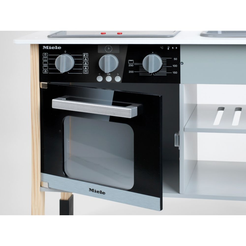 Кухненски комплект със звуци и светлини, Miele