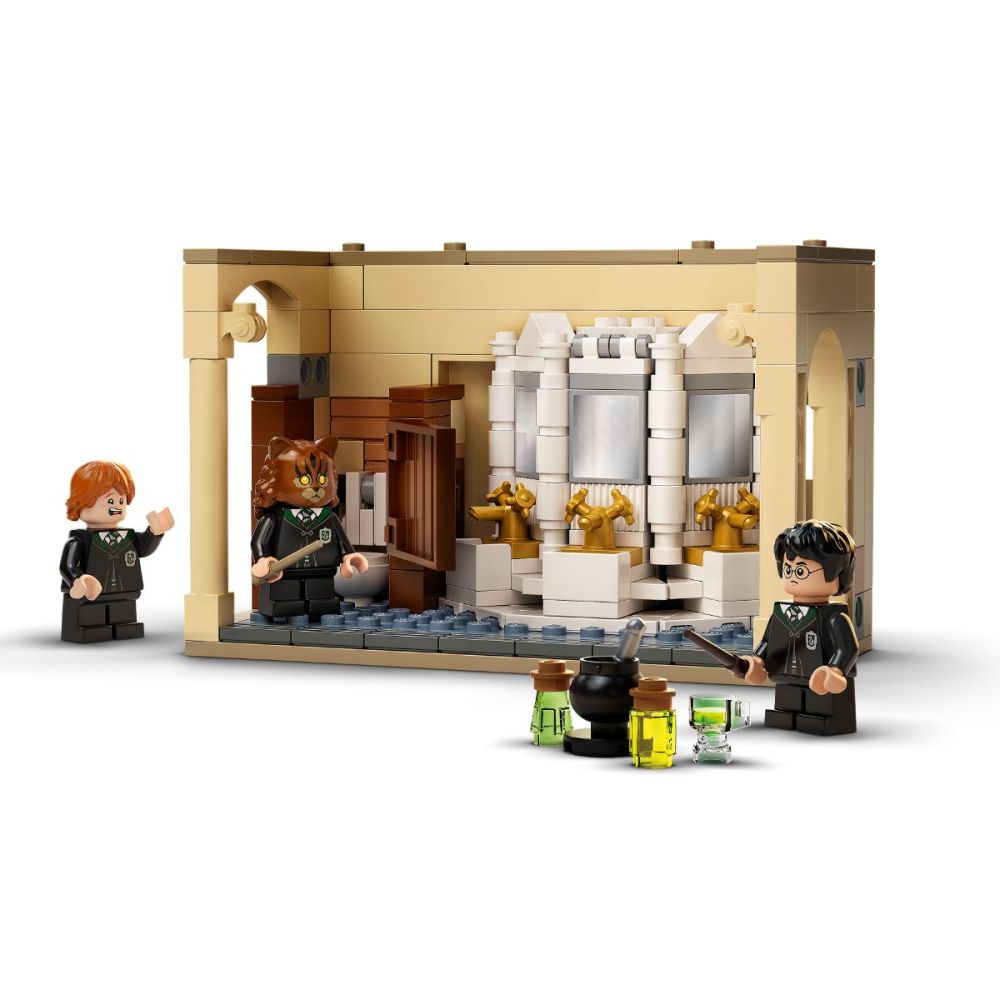 LEGO® Harry Potter - Хогуортс: грешка с многоликова отвара (76386)