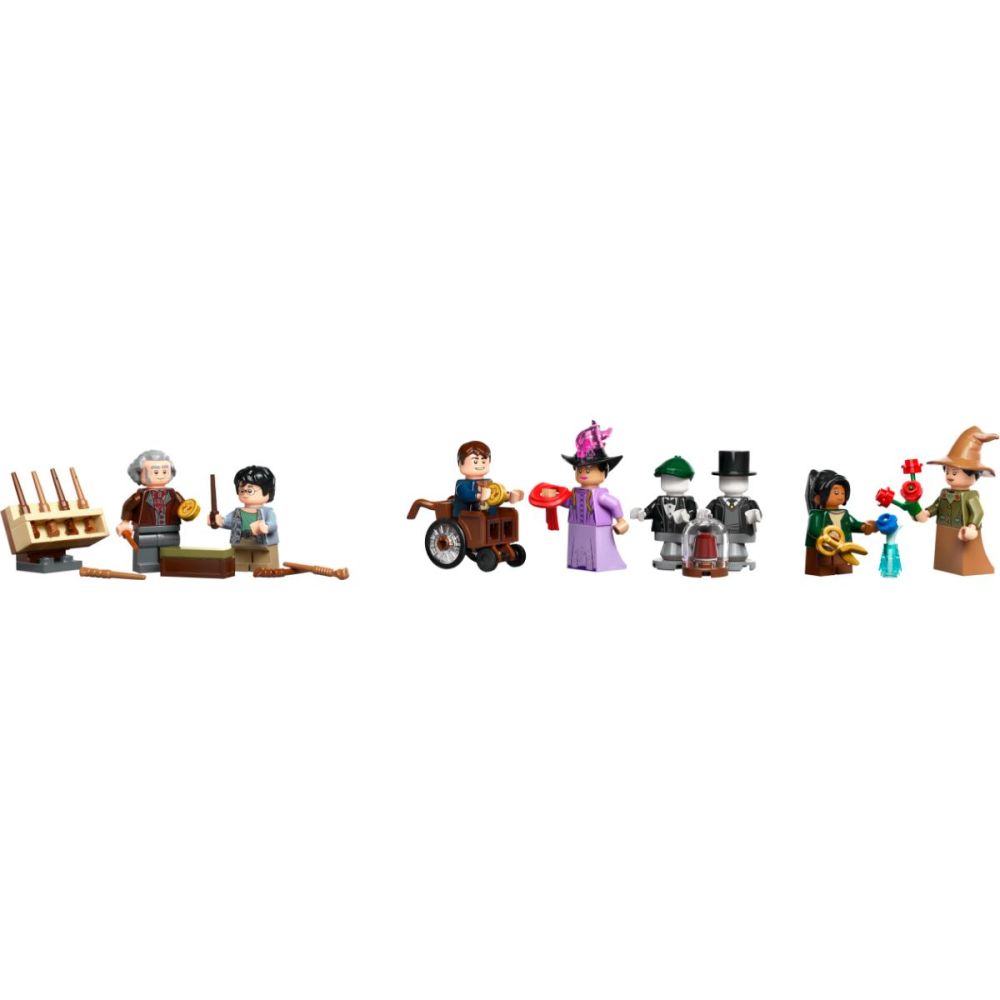 LEGO® Harry Potter - Оливандър и дрехи от Мадам Молкин (76439)