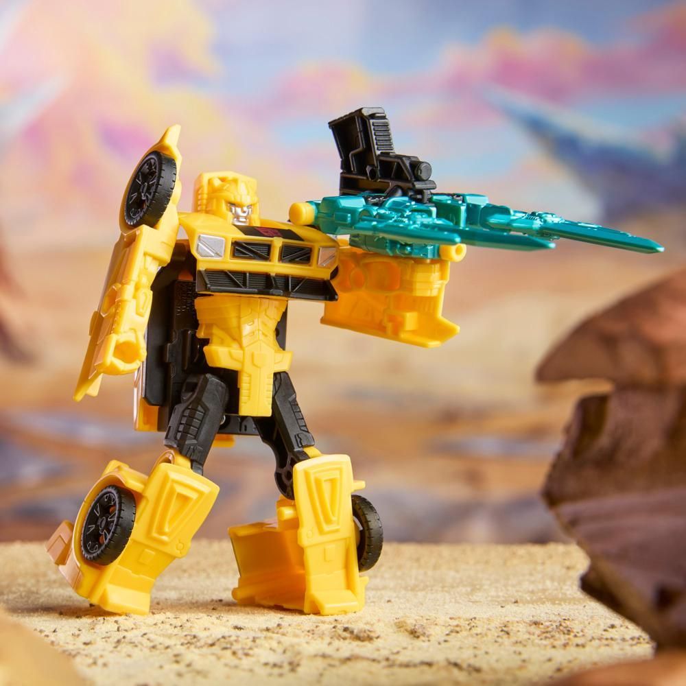 Трансформираща се фигурка, Transformers, Cyberworld, Armored Cyber Changed, Bumblebee, G1045
