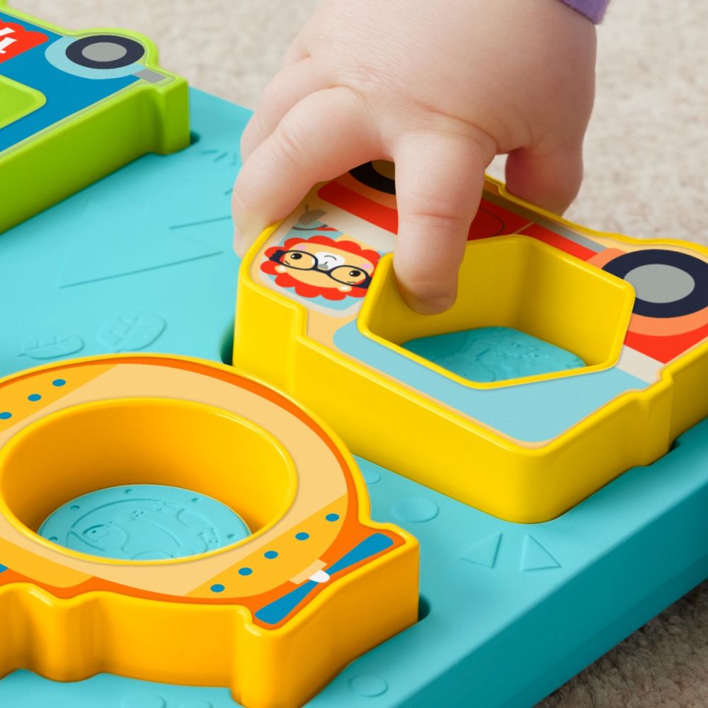 Комплект формички и превозни средства със звуци, Fisher Price, HRP31