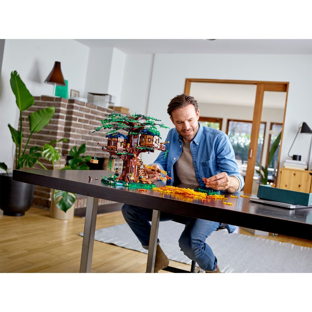 LEGO® Ideas - Дървесна къща (21318)