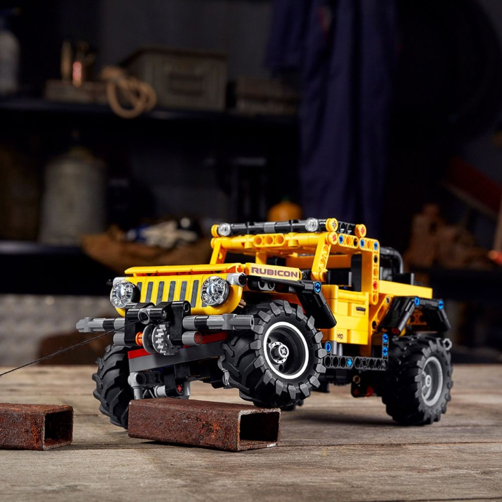LEGO® Technic - Jeep Wrangler (42122)