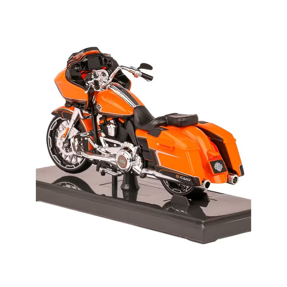 Мотоциклет Maisto Harley-Davidson, 2022 CVO Road Glide, 1:18