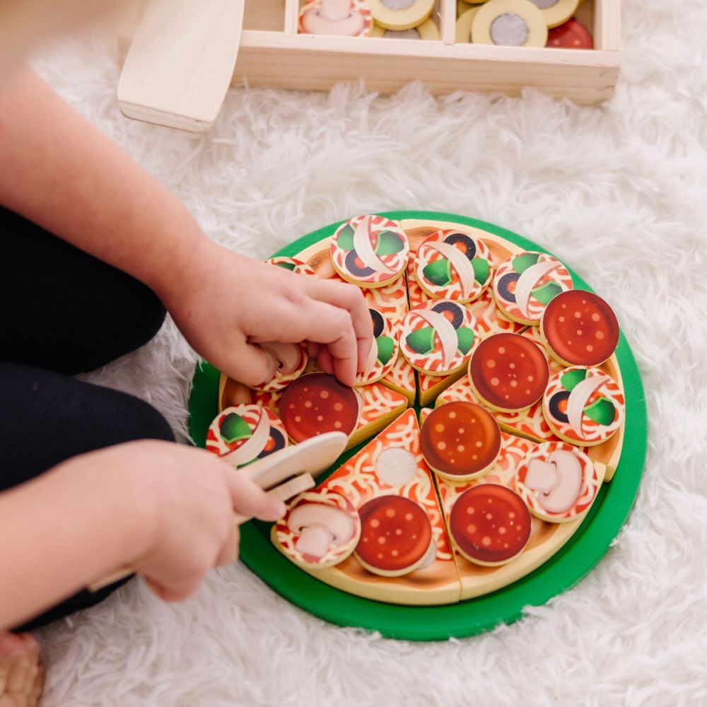 Дървен комплект за игра, Melissa & Doug, Пица Парти, 36 части, 6074863