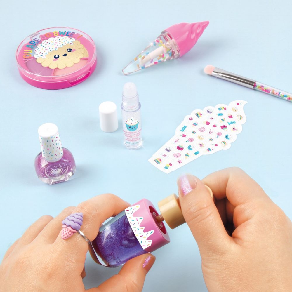 Комплект козметични продукти, Make It Real, Candy Shop, 9 части