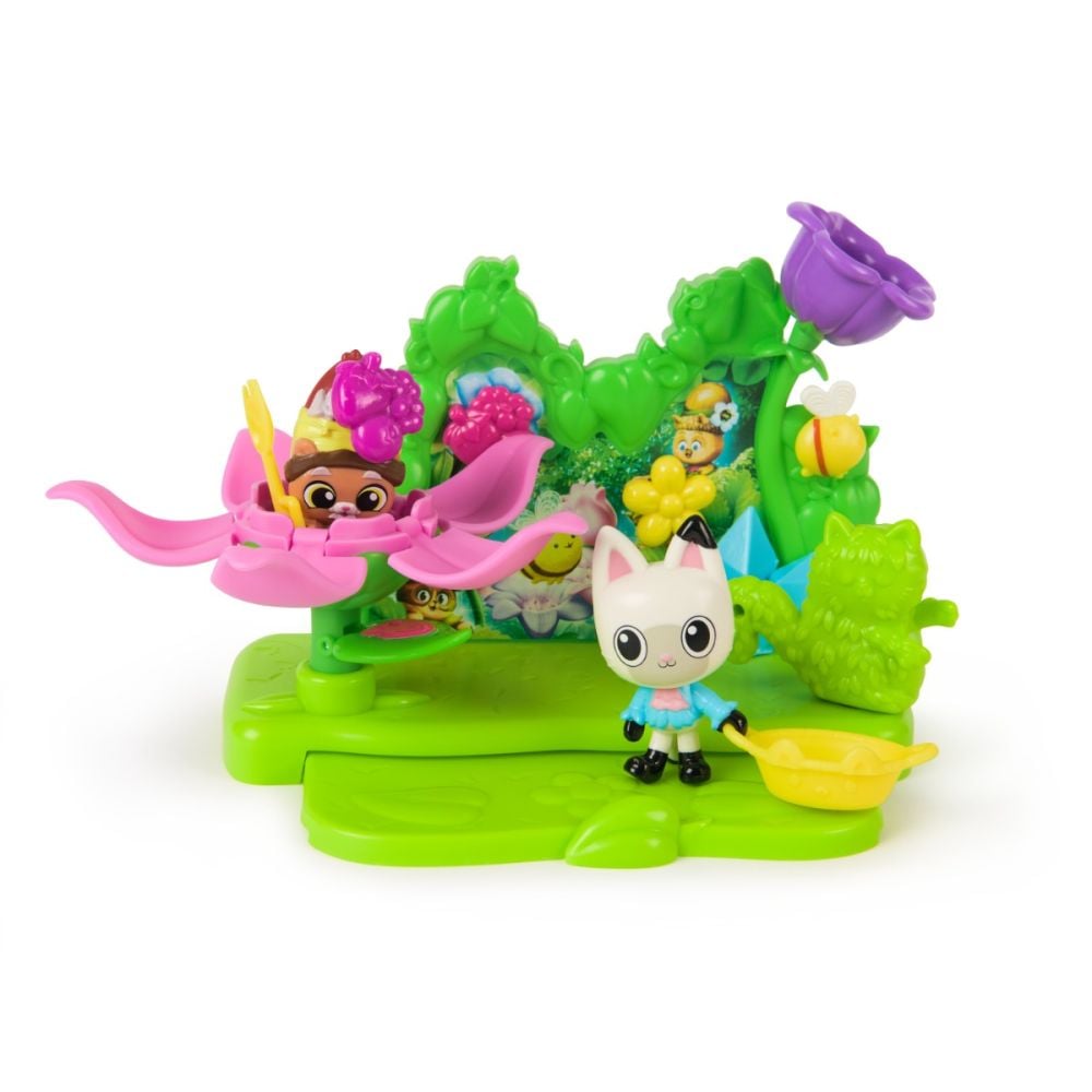 Комплект за игра с фигурки, Gabbys Dollhouse, Garden Story, 12 части, 6074117