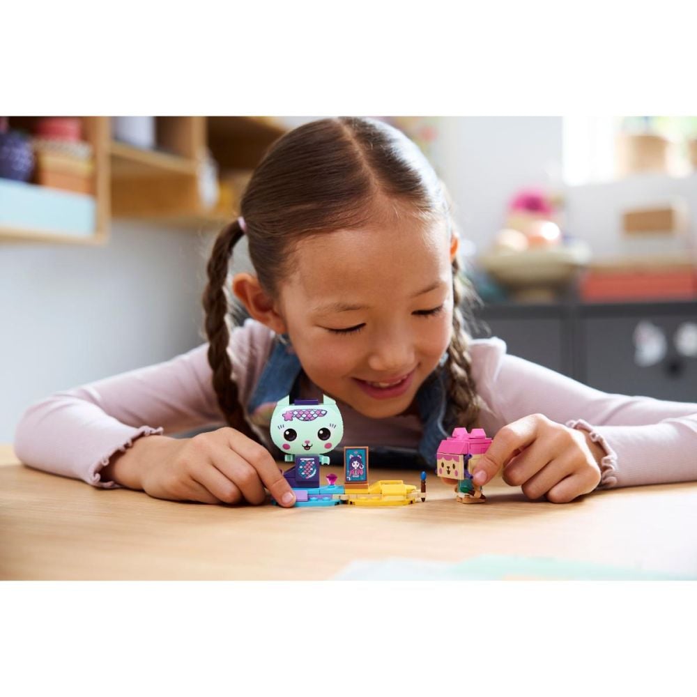 LEGO® Gabbys Dollhouse - Котешките приятели от тухлички на Габи (11215)
