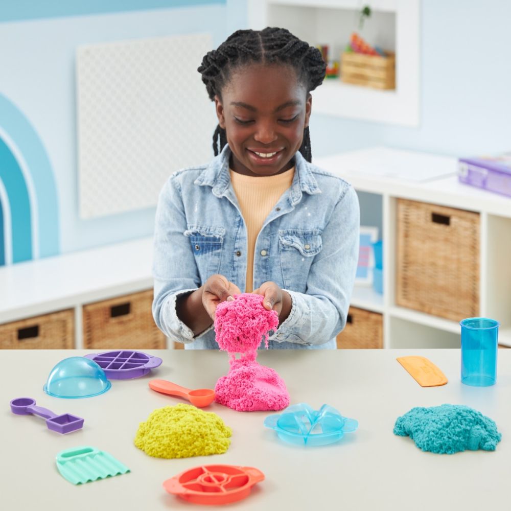 Комплект за игра с пясък и 10 формички за моделиране, Kinetic Sand, 20142634