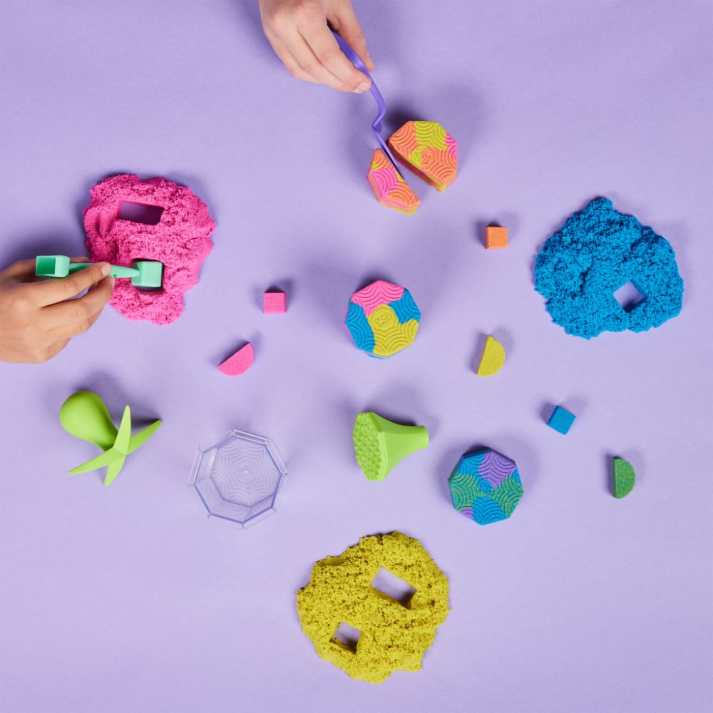 Комплект за игра с пясък и различни формички, Kinetic Sand, Squish N Create, 20139539