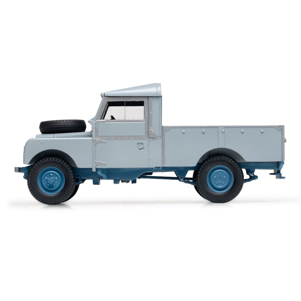 Строителен комплект, Airfix Starter Set, Land Rover Series 1, 39 части