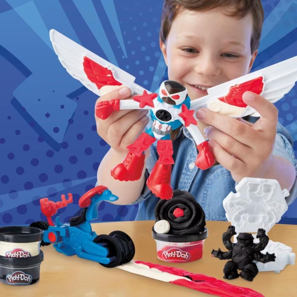 Комплект за игра с фигурка, Play-Doh, Marvel, Captain America и Moto Slicer, G0555