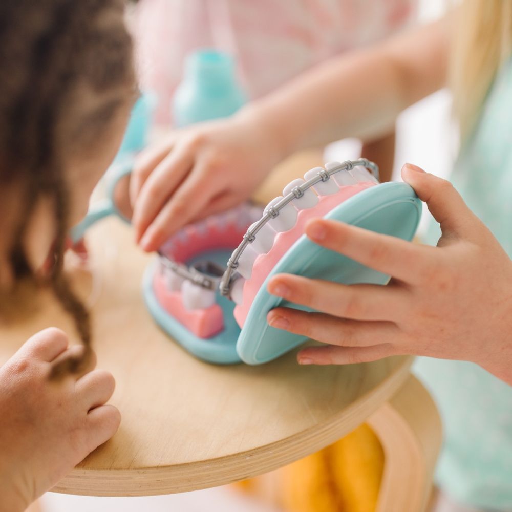 Комплект за игра, Melissa & Doug, На зъболекар, 25 части, 6074886