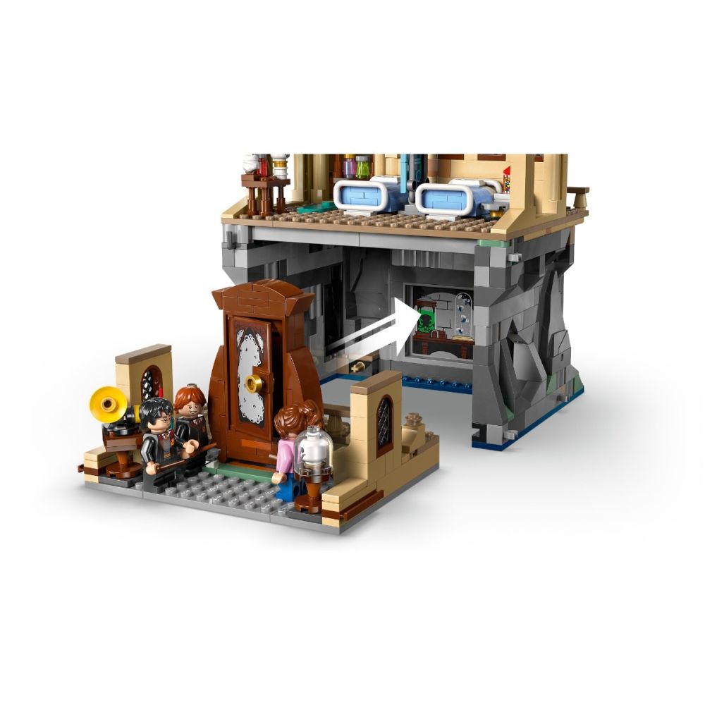 LEGO® Harry Potter - Замъкът Хогуортс: Болнично крило (76463)