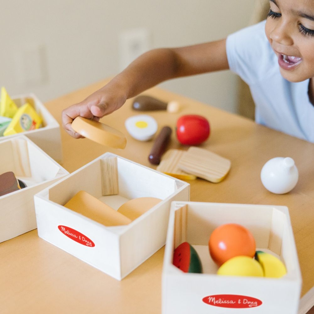 Комплект за игра, Melissa & Doug, Дървени хранителни продукти, 21 части, 6074866