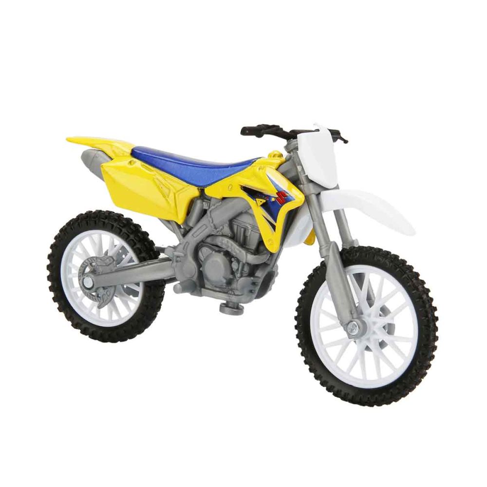 Комплект 3 метални мотоциклета, New Ray, Suzuki Yamaha Suzuki, 1:18