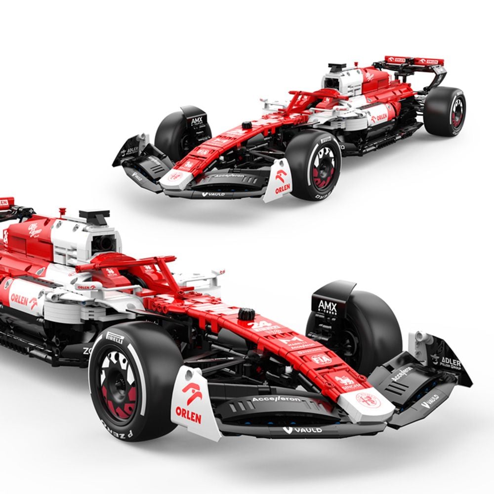 Комплект за сглобяване на количка с дистанционно, Rastar, Alfa Romeo, F1 C42, 1:8, 2261 части