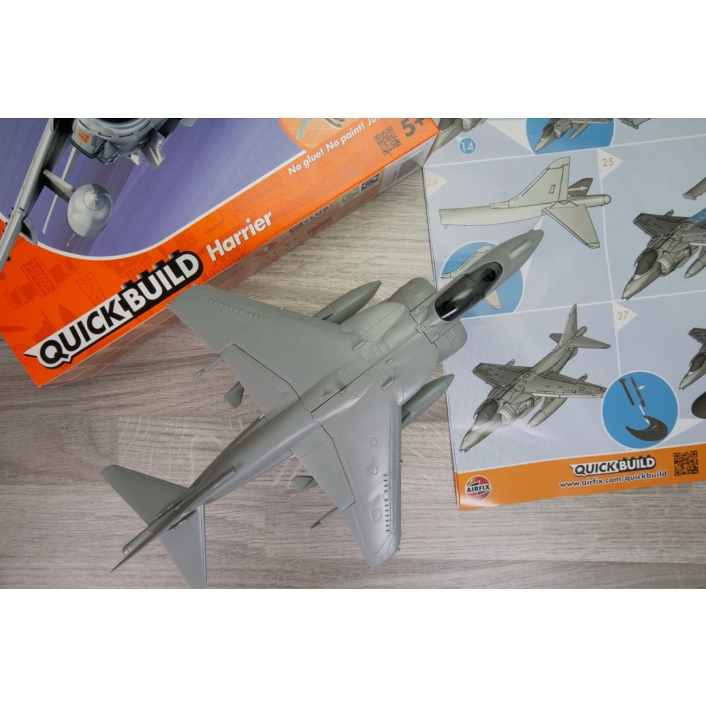 Строителен комплект, Airfix Quickbuild, Harrier, 27 части