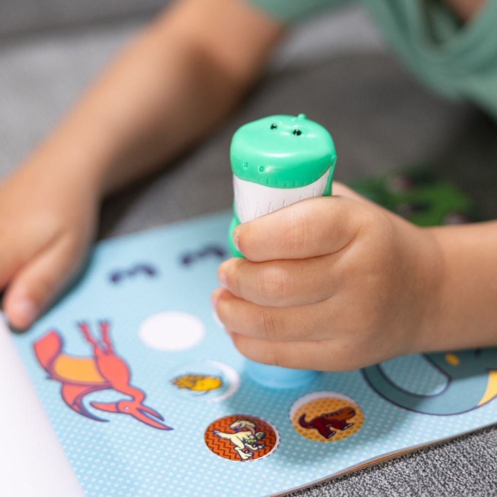 Комплект за занимания със стикери и печат, Melissa & Doug, Sticker WOW, Динозавър, 6074899
