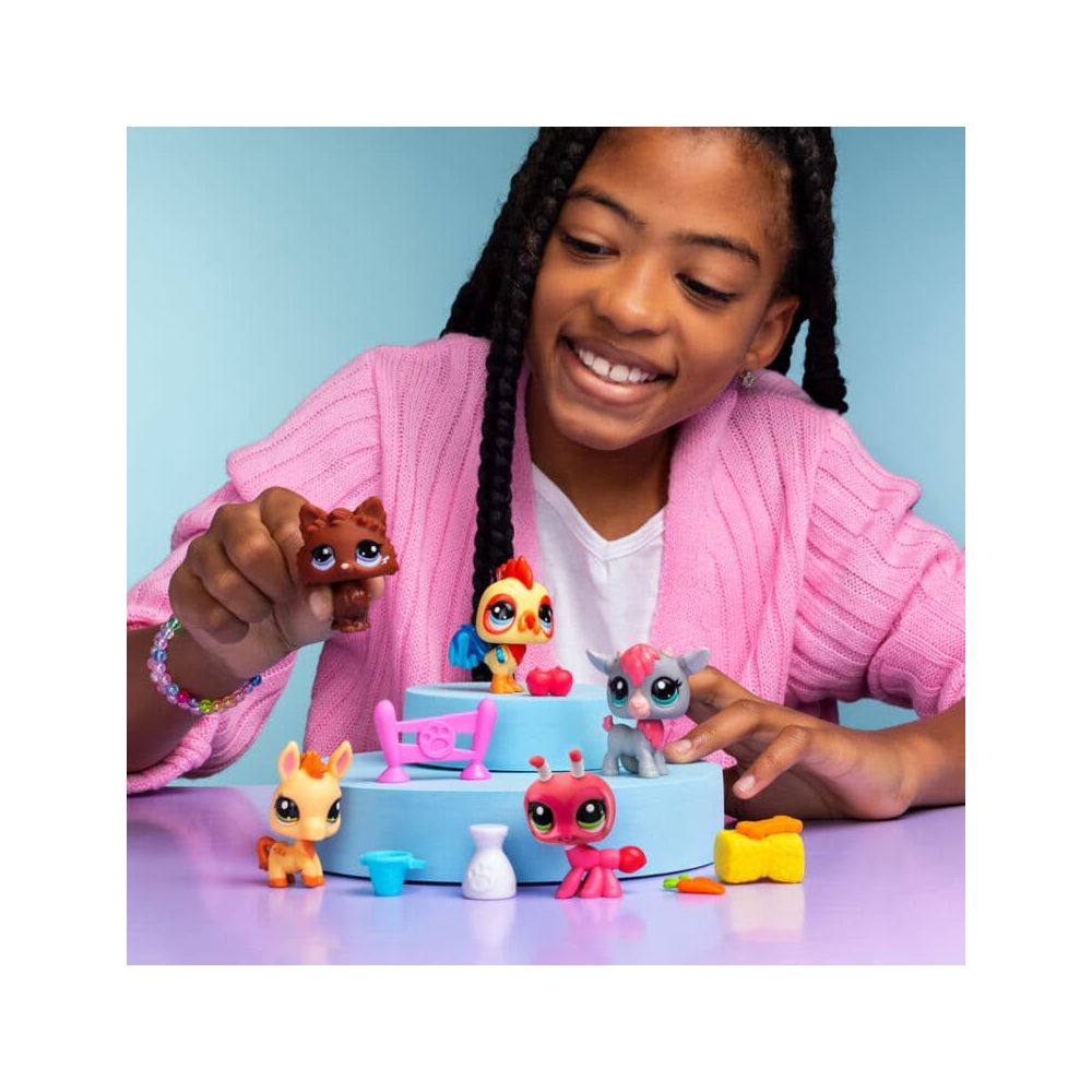 Комплект за игра с 5 животинчета и аксесоари, Littlest Pet Shop, Farm Besties