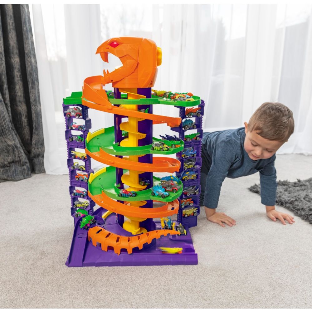 Комплект за игра с количка, Teamsterz Beast Machines, Cobra Carnage, 70 см