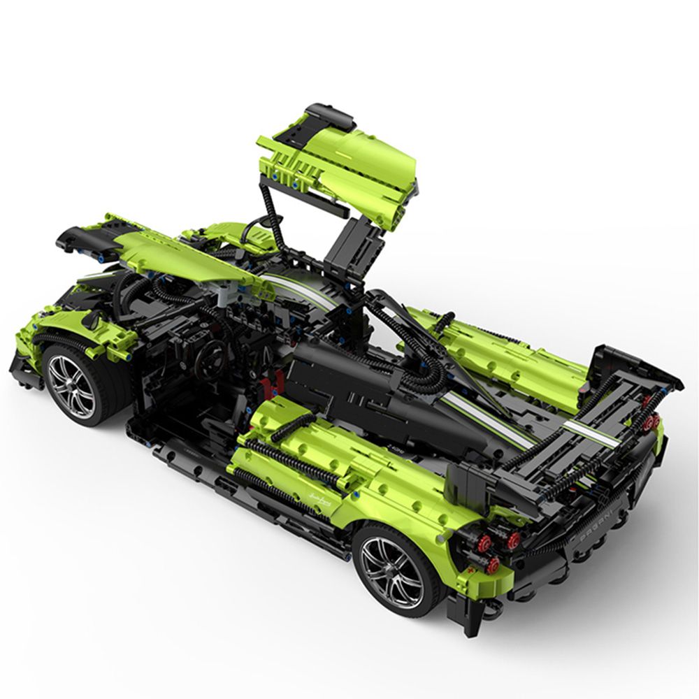 Комплект за сглобяване на количка с дистанционно, Rastar, Pagani Huayra, Зелена, 1:8, 2899 части