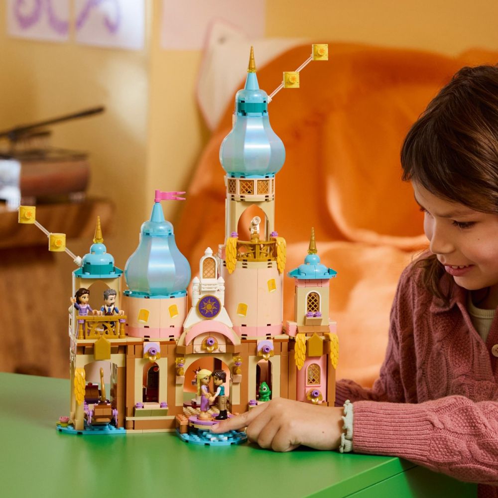 LEGO® Disney Princess - Замъкът на Рапунцел (43297)