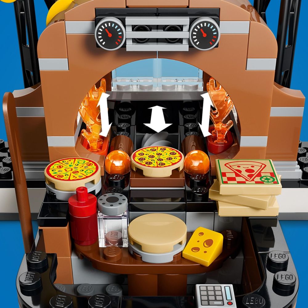 LEGO® City - Доставка на пица с превозни средства (60496)