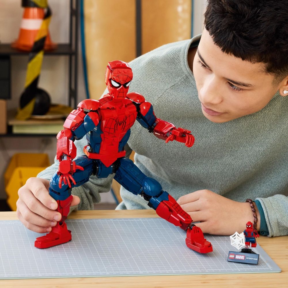 LEGO® Marvel Super Heroes - Фигура на героя Спайдърмен (76346)