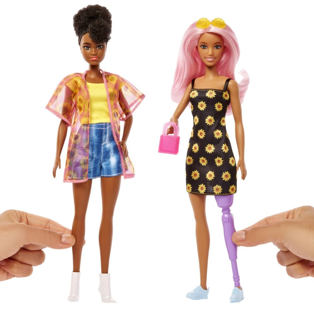 Комплект дрехи и аксесоари за кукли, Barbie, HBV71