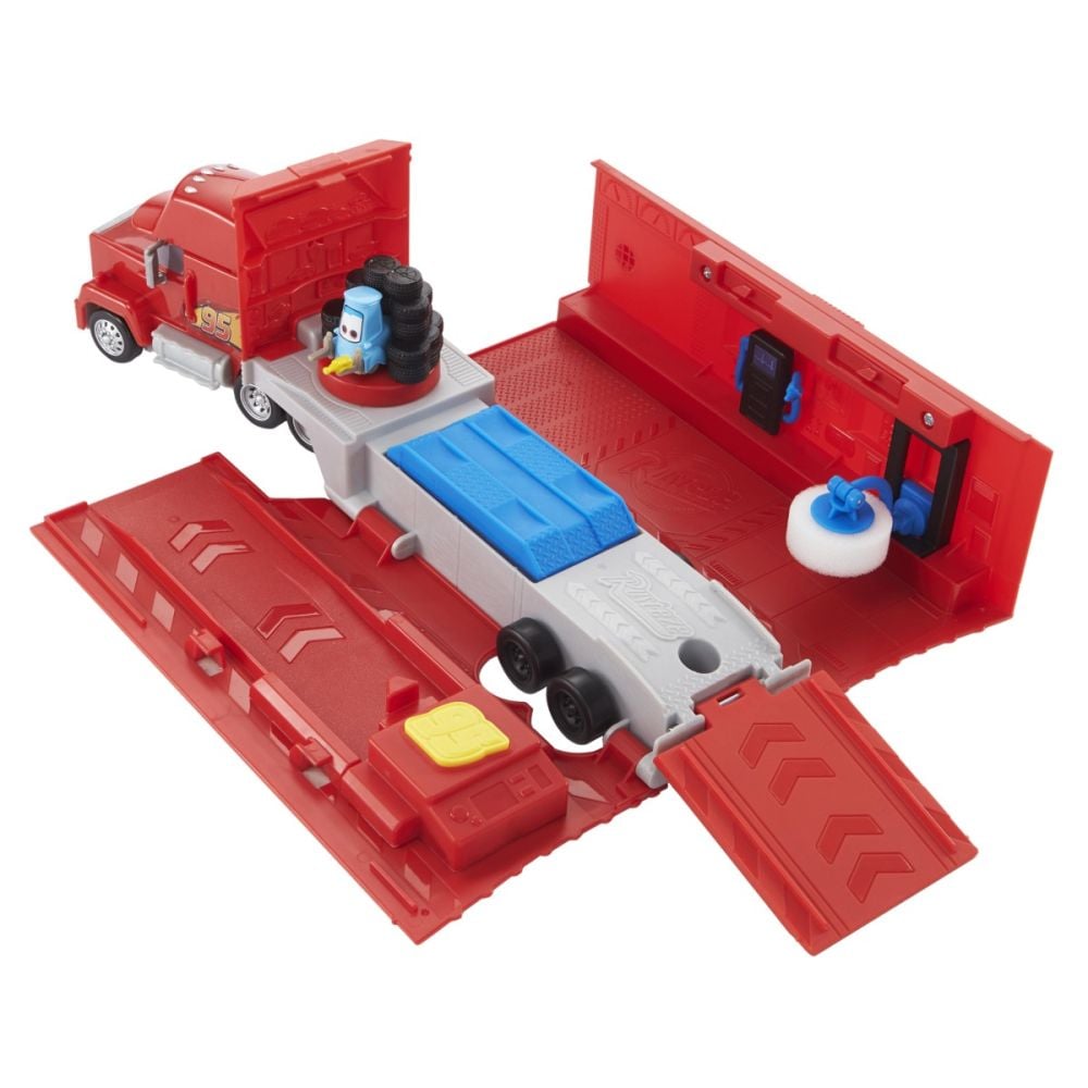 Комплект за игра, Disney Cars, Camion Transformabil Mack , HDC75