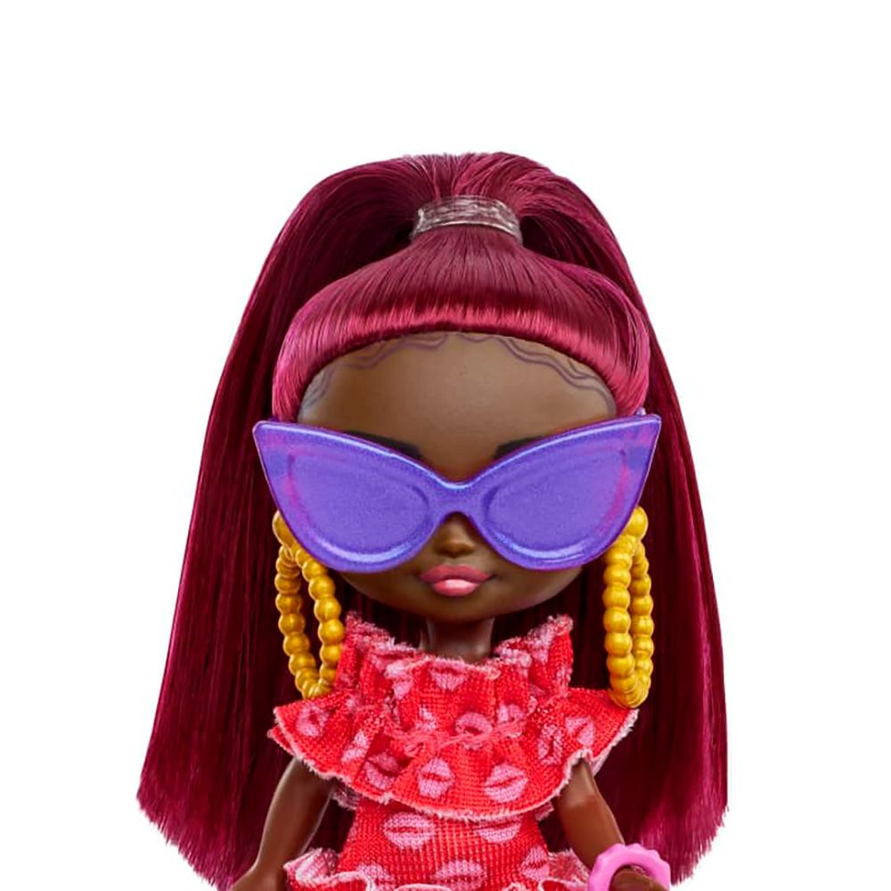 Кукла Barbie Extra Mini Minis с коса и аксесоари, 8 см, HLN47