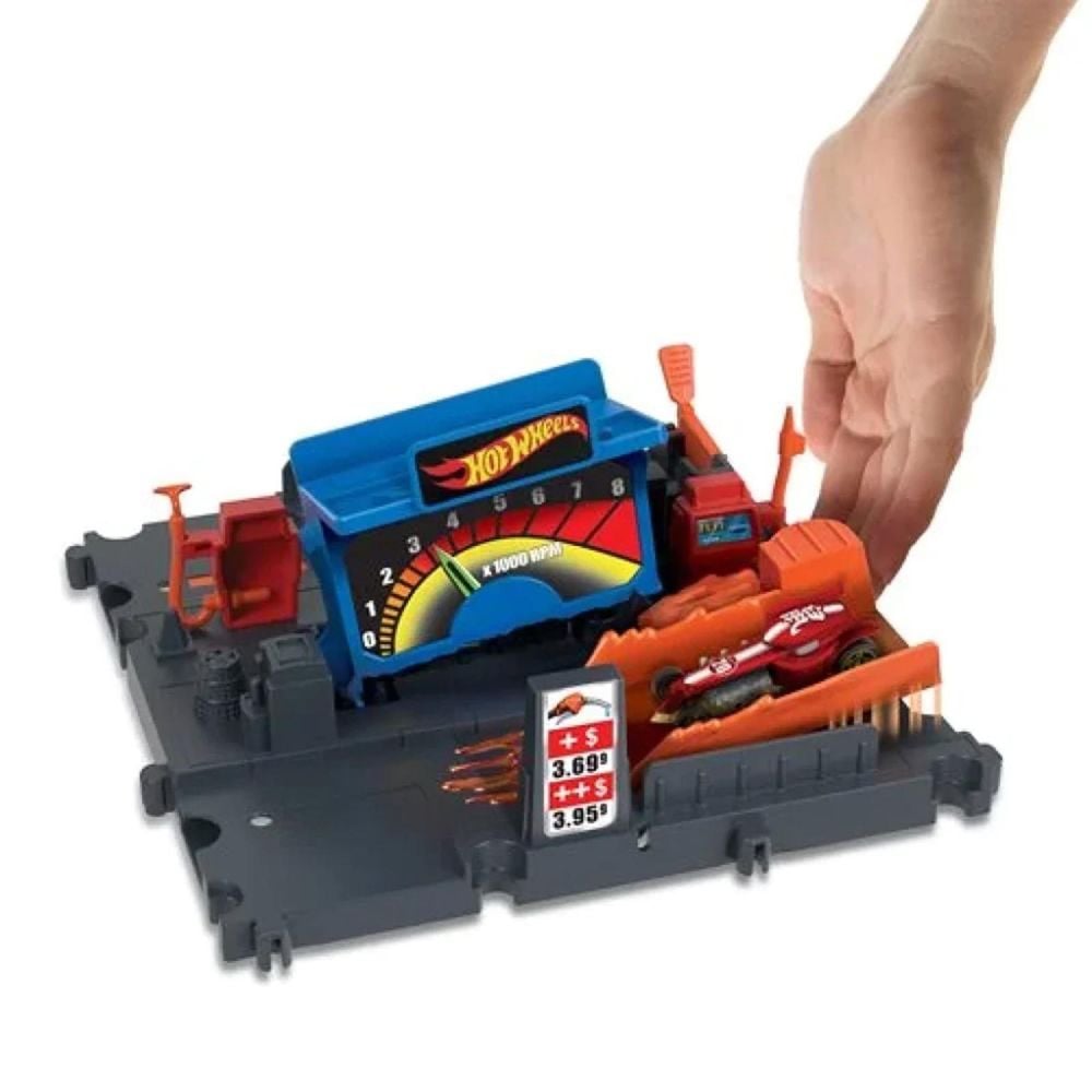 Комплект за игра с количка, Hot Wheels, Fuel Station Shift, HKX45