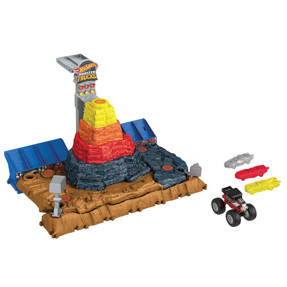 Игрален комплект с офроуд автомобил Monster Trucks, Hot Wheels, Ultimate Crush Yard, HNB96