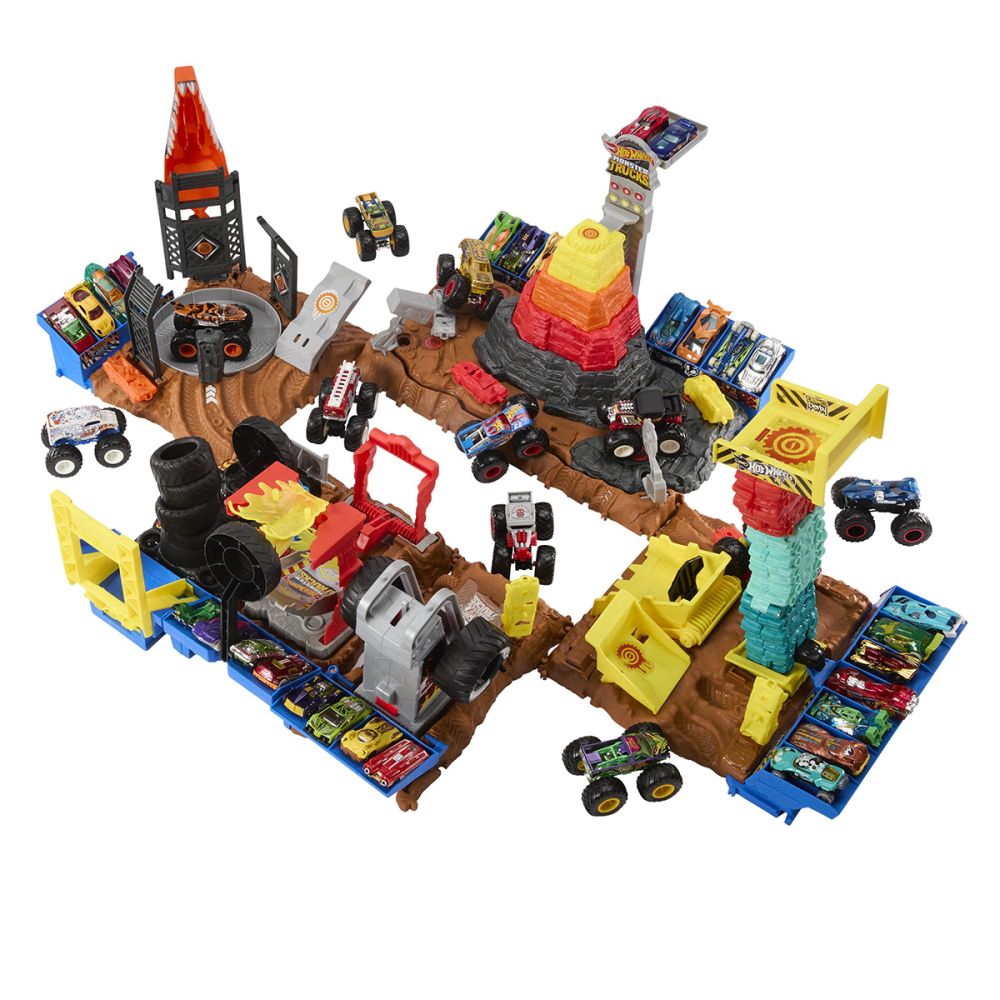 Игрален комплект с офроуд автомобил Monster Trucks, Hot Wheels, Ultimate Crush Yard, HNB96
