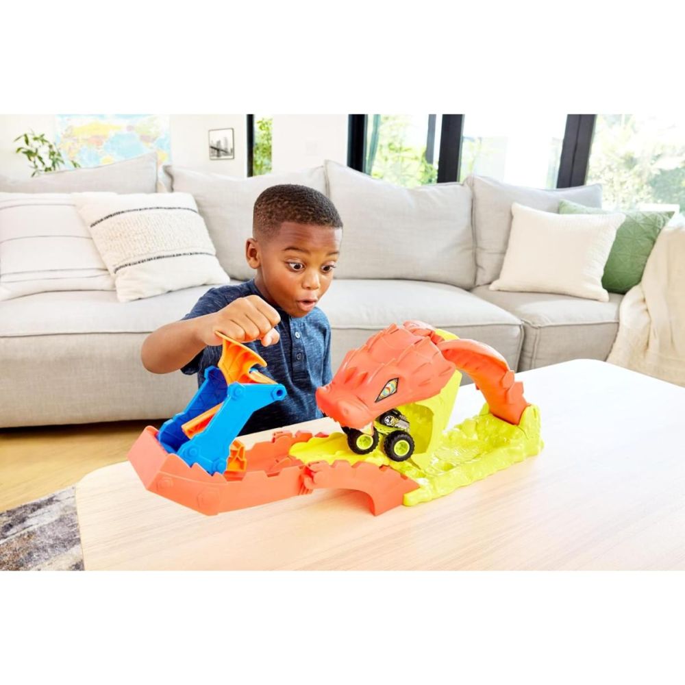 Комплект за игра с количка, Hot Wheels, Monster Trucks, Snake Slam Takedown, JJN44
