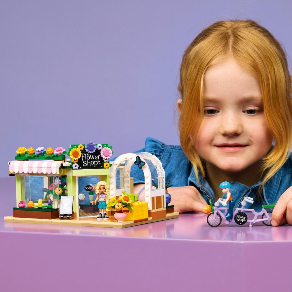 LEGO® Friends - Творчески магазин за цветя (42693)